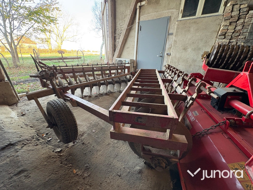 Tallriksharv – Lilla Harrie, 2x9 - Tallriksredskap: bild 3 Tallriksharv – Lilla Harrie, 2x9 - Tallriksredskap: bild 3