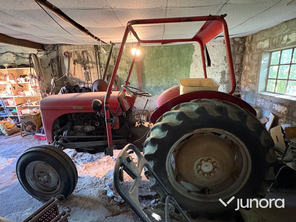 Traktor - Ferguson, Grålle - Traktor: bild 4 Traktor - Ferguson, Grålle - Traktor: bild 4