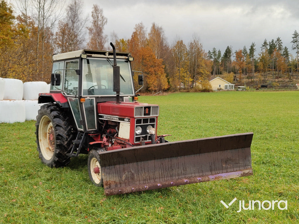 Traktor - International, 484 STD - Traktor: bild 4 Traktor - International, 484 STD - Traktor: bild 4