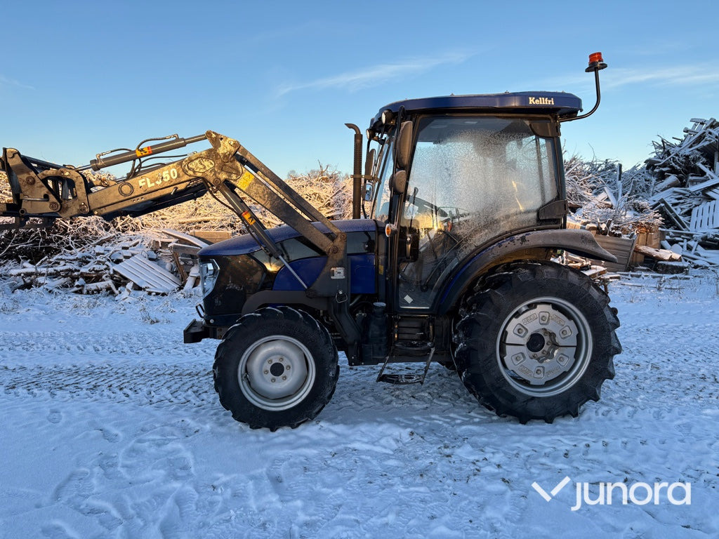 Traktor - Lovol, M504, med redskap - Traktor: bild 2 Traktor - Lovol, M504, med redskap - Traktor: bild 2