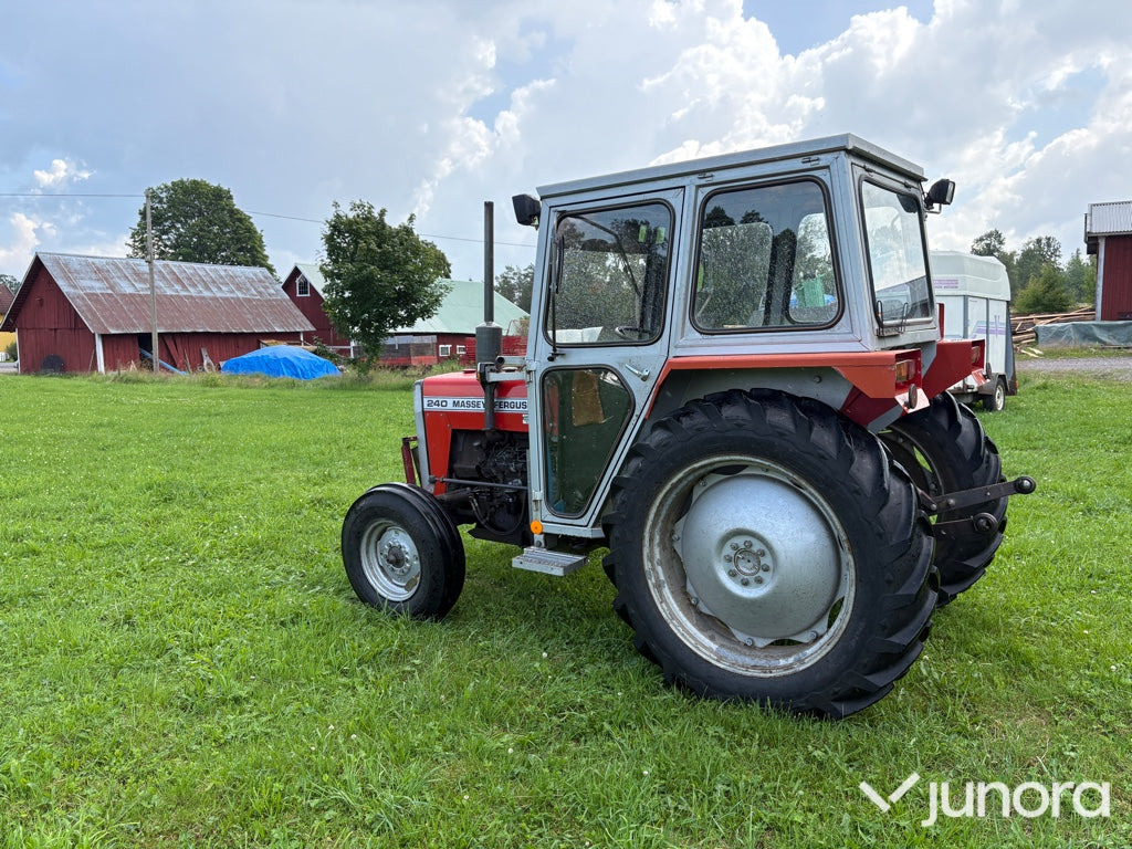 Traktor - Massey Ferguson 240 - Traktor: bild 3 Traktor - Massey Ferguson 240 - Traktor: bild 3