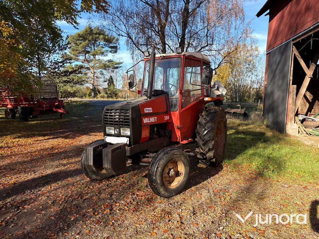 Traktor - Valmet 504, 1984 - Traktor: bild 1 Traktor - Valmet 504, 1984 - Traktor: bild 1