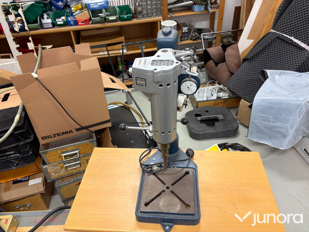 Ultraljudsborr - KERRY Ultrasonics, KDS150 - Pelarborrmaskin: bild 1 Ultraljudsborr - KERRY Ultrasonics, KDS150 - Pelarborrmaskin: bild 1