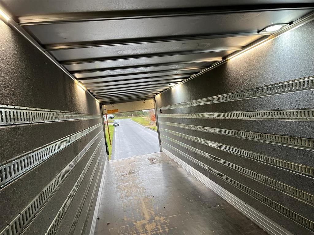 Fruehauf 11,0 mtr boks - lodretstående -lift - Skåp semitrailer: bild 3 Fruehauf 11,0 mtr boks - lodretstående -lift - Skåp semitrailer: bild 3