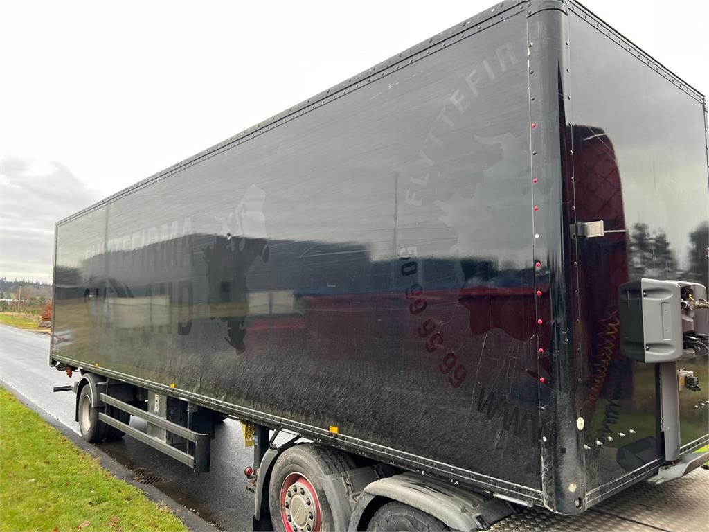 Fruehauf 11,0 mtr boks - lodretstående -lift - Skåp semitrailer: bild 5 Fruehauf 11,0 mtr boks - lodretstående -lift - Skåp semitrailer: bild 5