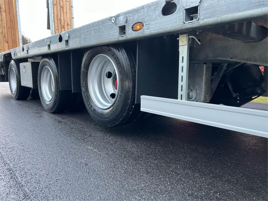 Låg lastare semitrailer Hangler SDS-H 510-T 3-aks maskintrailer - dobbelt ramper: bild 17 Låg lastare semitrailer Hangler SDS-H 510-T 3-aks maskintrailer - dobbelt ramper: bild 17