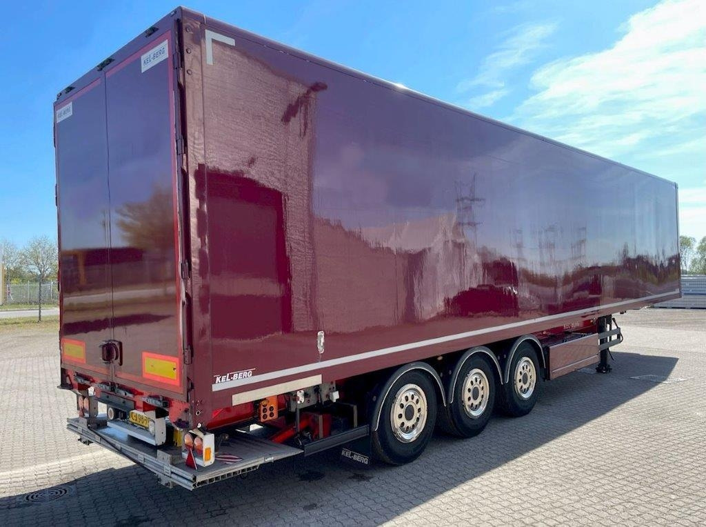Kel-Berg 3-aks med folde-slædelift - Skåp semitrailer: bild 1 Kel-Berg 3-aks med folde-slædelift - Skåp semitrailer: bild 1