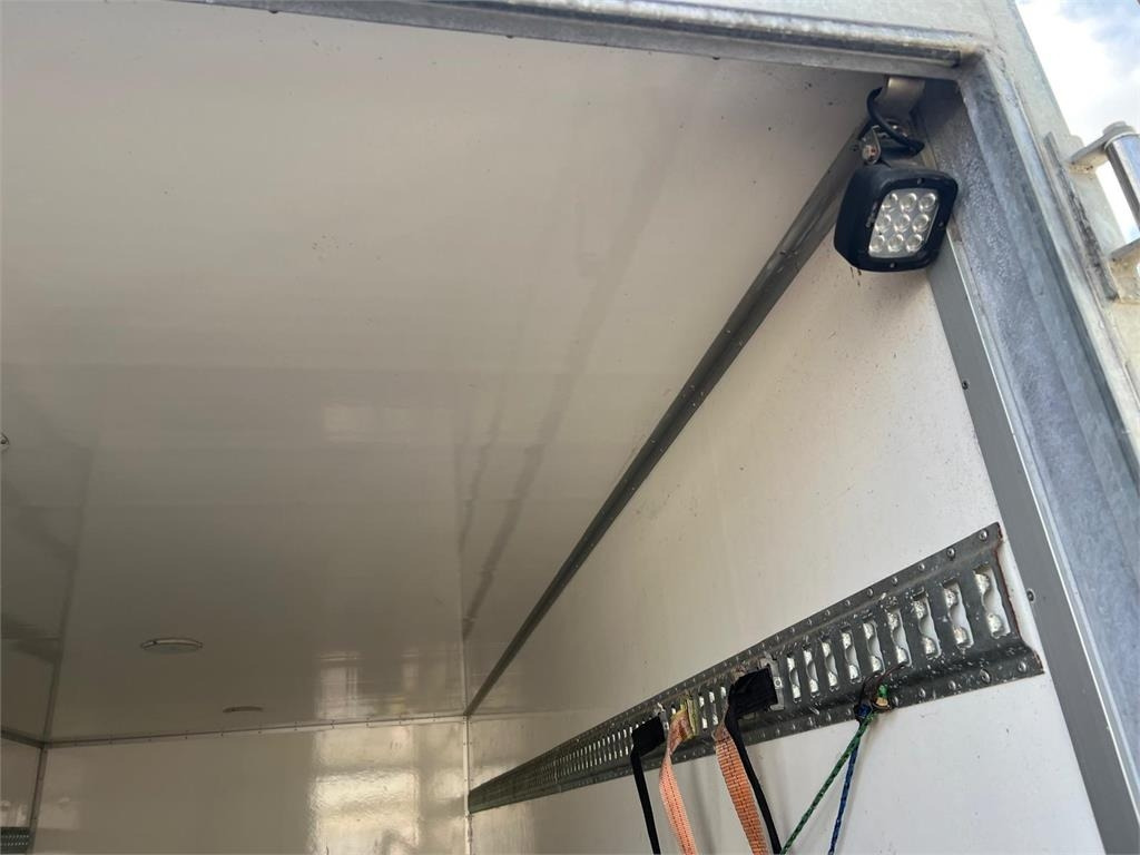 Lastbil med skåp MAN TGL 8-220 4x2 BL incl. 2 stk veksellad: bild 10 Lastbil med skåp MAN TGL 8-220 4x2 BL incl. 2 stk veksellad: bild 10