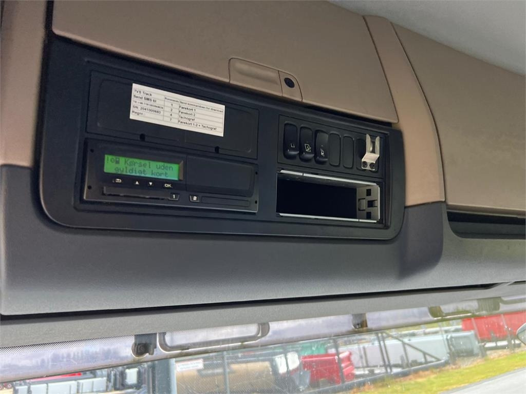 Lastbil med skåp Scania P320 DB 4x2 MLB - low entry: bild 10