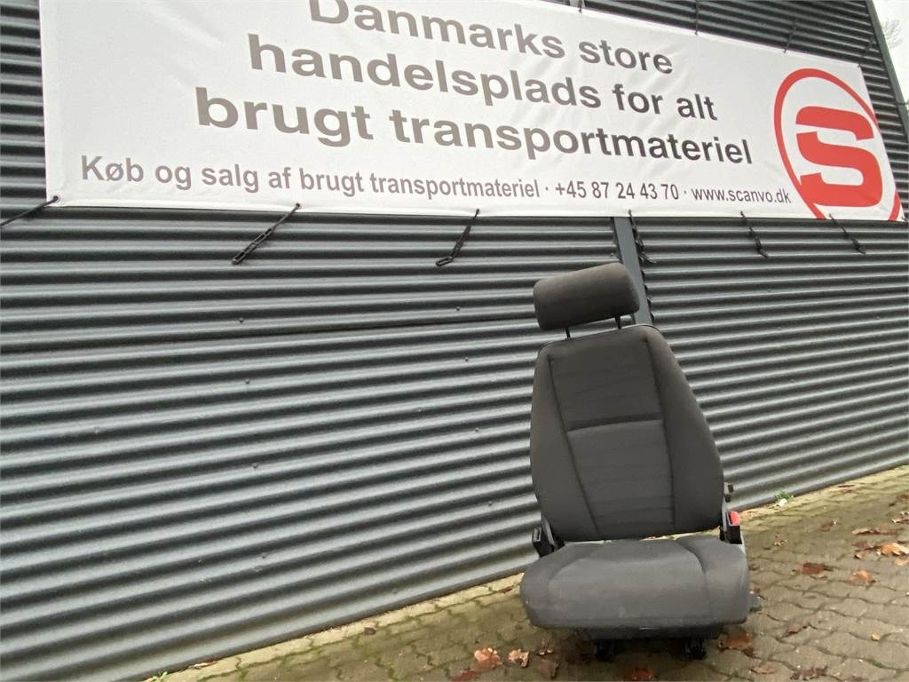 Scania Passagersæde (Klapsæde) - Hytt för Lastbil: bild 1 Scania Passagersæde (Klapsæde) - Hytt för Lastbil: bild 1