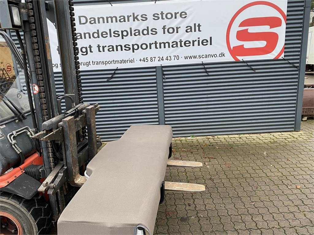 Scania Underkøje (L 2020 x B 580mm) - Hytt för Lastbil: bild 1 Scania Underkøje (L 2020 x B 580mm) - Hytt för Lastbil: bild 1