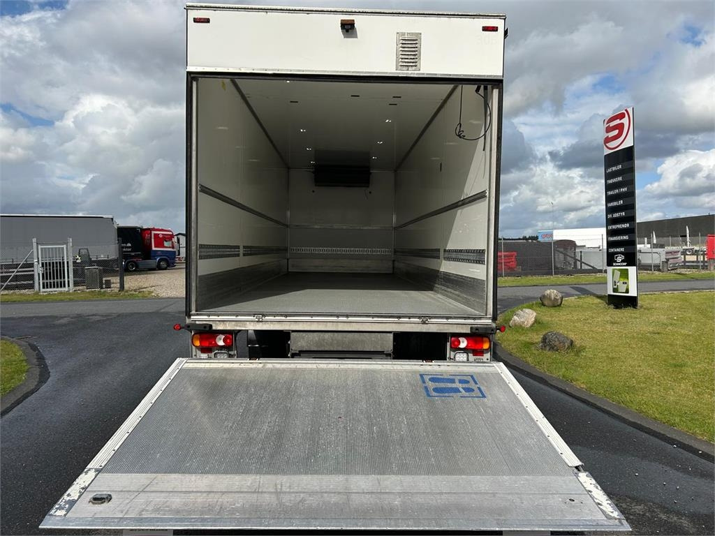 Volvo FL 250 16 ton - Kylbil lastbil: bild 4 Volvo FL 250 16 ton - Kylbil lastbil: bild 4