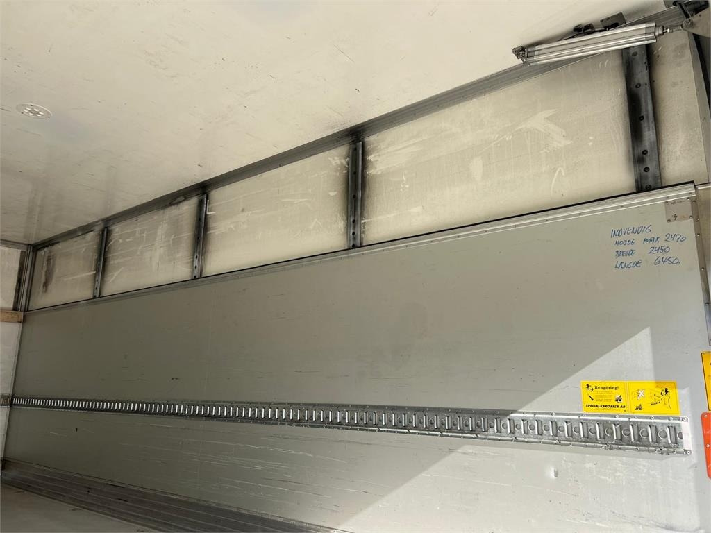 Lastbil med skåp Volvo FL 250 16 ton: bild 7