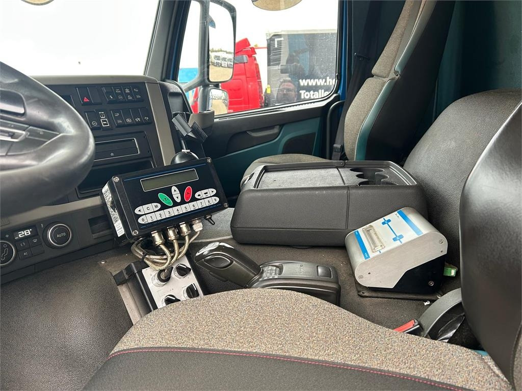 Volvo FM420 8x2*6 Trippel NTM 25m3 - Sopbil: bild 3 Volvo FM420 8x2*6 Trippel NTM 25m3 - Sopbil: bild 3