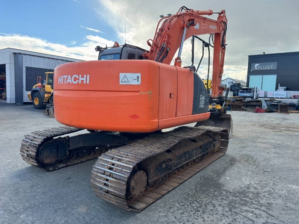 Hitachi ZX225USR PYÖRITTÄJÄLLÄ  - Bandgrävare: bild 5 Hitachi ZX225USR PYÖRITTÄJÄLLÄ  - Bandgrävare: bild 5