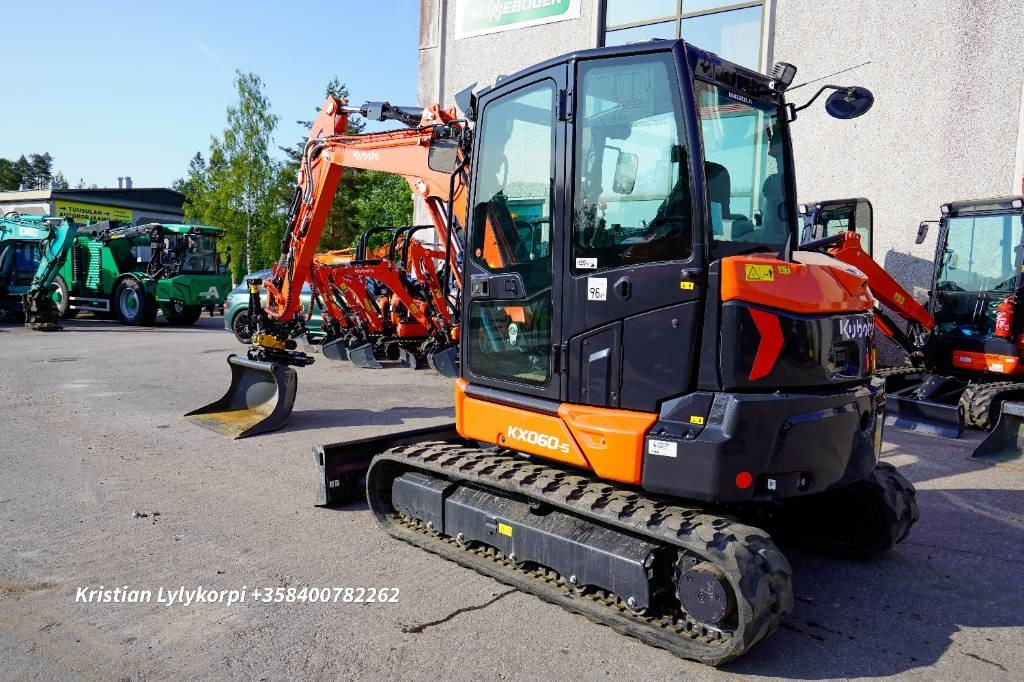 Kubota KX060-5 EX-DEMO - Minigrävmaskin: bild 2 Kubota KX060-5 EX-DEMO - Minigrävmaskin: bild 2