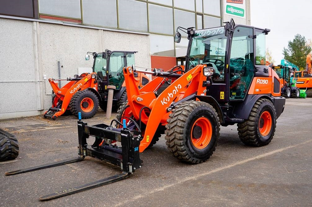 Kubota R090 VARUSTELTU - Hjullastare: bild 2 Kubota R090 VARUSTELTU - Hjullastare: bild 2
