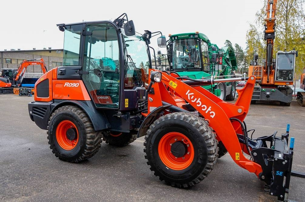 Kubota R090 VARUSTELTU - Hjullastare: bild 5 Kubota R090 VARUSTELTU - Hjullastare: bild 5