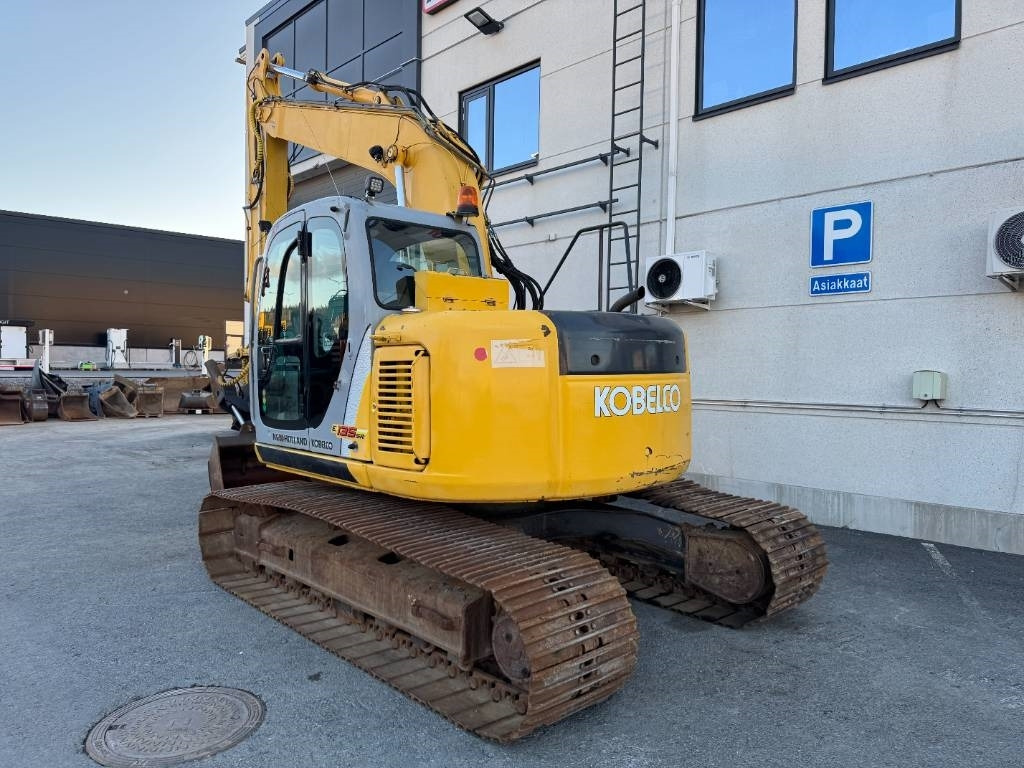 New Holland E 135 SR LC  - Bandgrävare: bild 3 New Holland E 135 SR LC  - Bandgrävare: bild 3