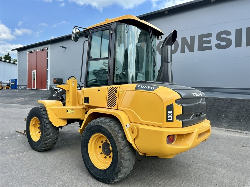 Volvo L30G TRUKKIPIIKEILLÄ  - Hjullastare: bild 2 Volvo L30G TRUKKIPIIKEILLÄ  - Hjullastare: bild 2