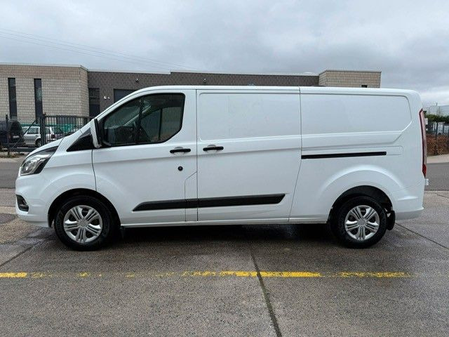 Ford Transit Custom 2.0TDCI. Klima. Navi. Kamera. - Små skåpbil: bild 2 Ford Transit Custom 2.0TDCI. Klima. Navi. Kamera. - Små skåpbil: bild 2