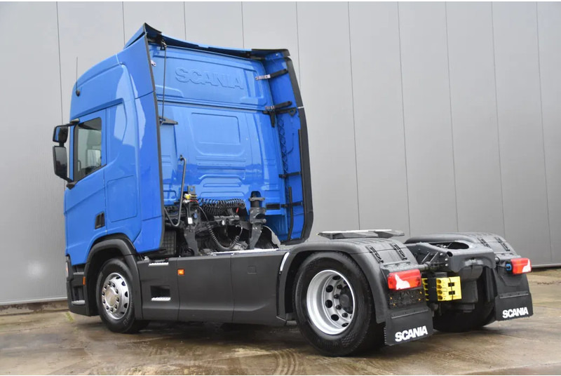 Scania R460 NGS 4x2 - SUPER - RETARDER - 319 TKM - PARK. AIRCO - ACC - NAVI - 2 x FUEL TANKS - TOP CONDITION - - Dragbil: bild 3 Scania R460 NGS 4x2 - SUPER - RETARDER - 319 TKM - PARK. AIRCO - ACC - NAVI - 2 x FUEL TANKS - TOP CONDITION - - Dragbil: bild 3