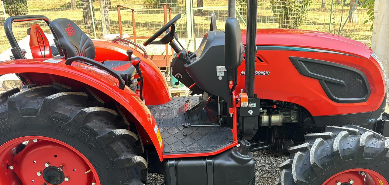 Kioti - Traktor: bild 3 Kioti - Traktor: bild 3