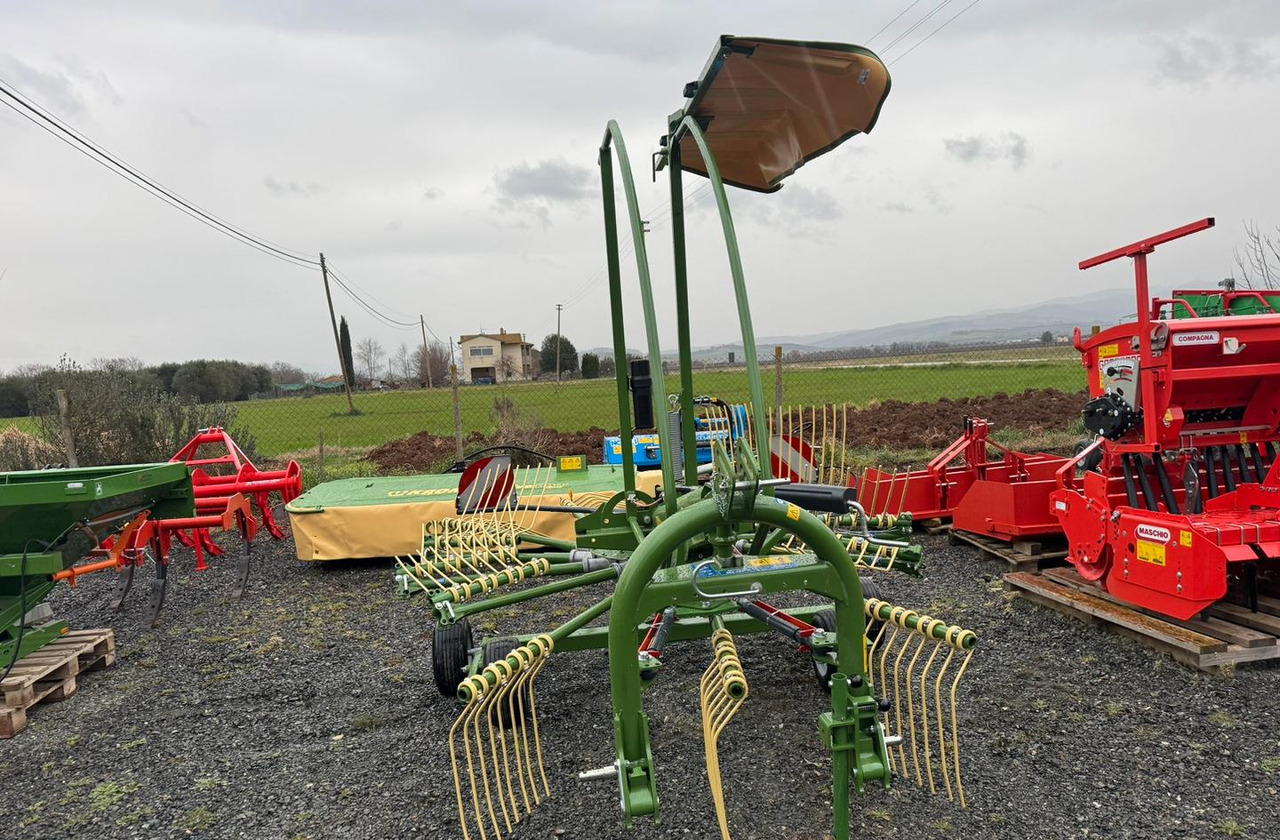 Ranghinatore - Hövändare: bild 2 Ranghinatore - Hövändare: bild 2