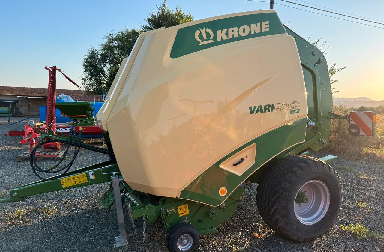 Rotopressa - Rundbalspress: bild 1 Rotopressa - Rundbalspress: bild 1