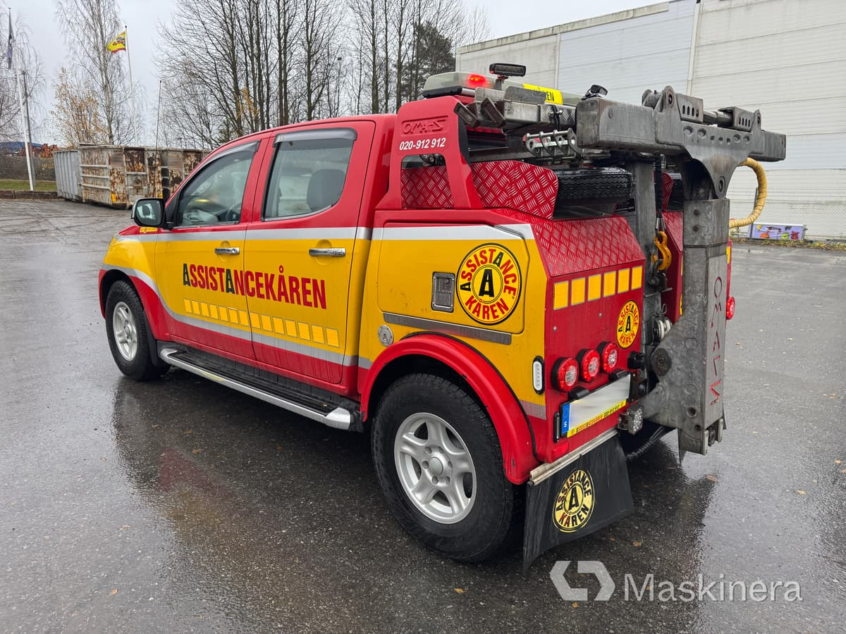 Bärgningsbil Isuzu D-Max - Små skåpbil: bild 3 Bärgningsbil Isuzu D-Max - Små skåpbil: bild 3