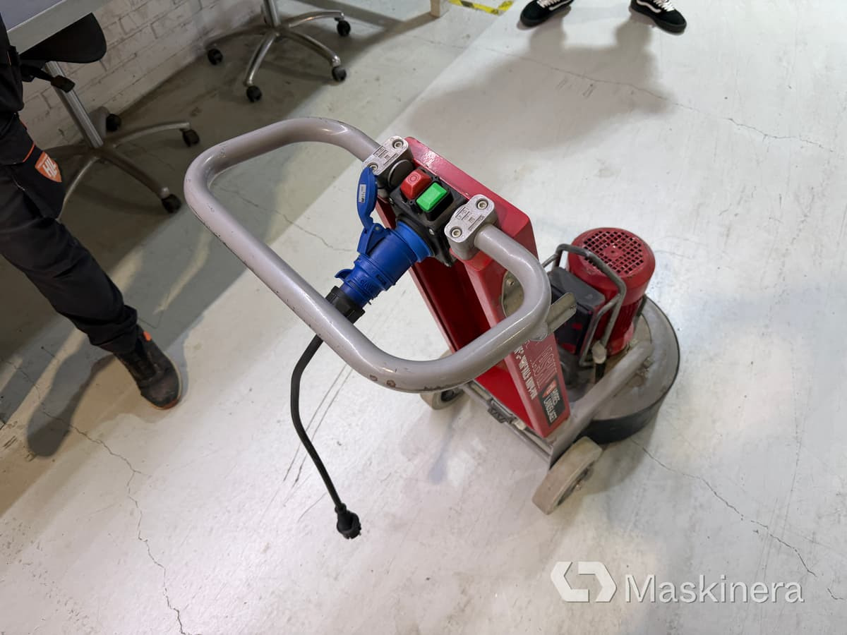 Betongslip Scanmaskin Scan Combiflex 450 - Entreprenadutrustning: bild 5 Betongslip Scanmaskin Scan Combiflex 450 - Entreprenadutrustning: bild 5