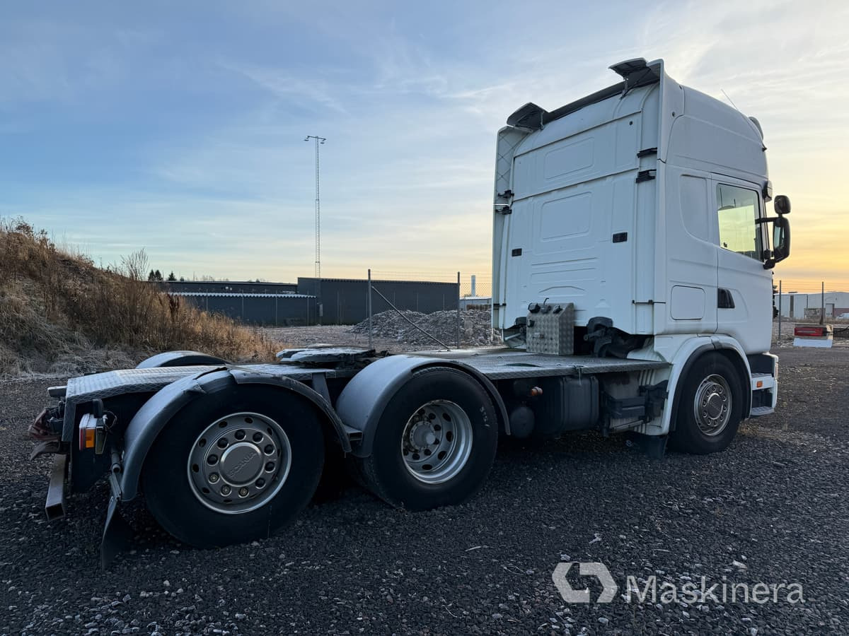 Dragbil Scania R144 (Rep.objekt) - Dragbil: bild 5 Dragbil Scania R144 (Rep.objekt) - Dragbil: bild 5