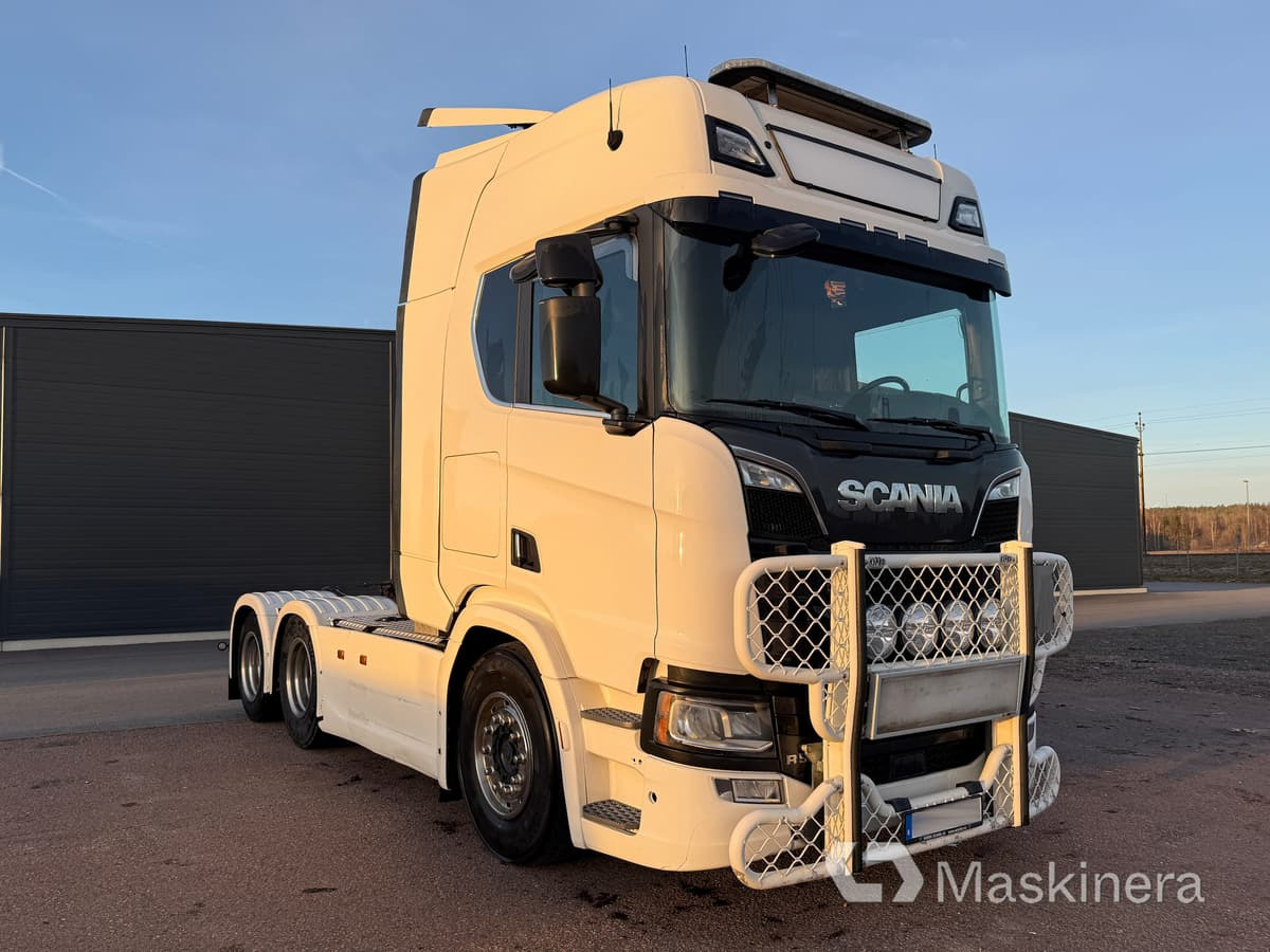 Dragbil Scania R580 6X2NB - Dragbil: bild 1 Dragbil Scania R580 6X2NB - Dragbil: bild 1