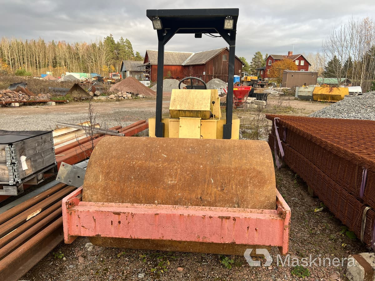 Dynapack CS 141 Vält Dynapac 141 - Asfaltvält: bild 2 Dynapack CS 141 Vält Dynapac 141 - Asfaltvält: bild 2