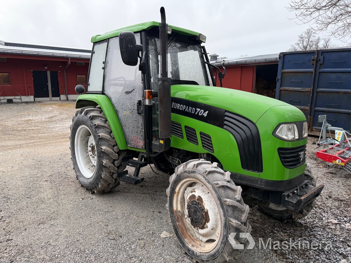 Foton Europard 704 Traktor Foton Europard 704 - Traktor: bild 2 Foton Europard 704 Traktor Foton Europard 704 - Traktor: bild 2