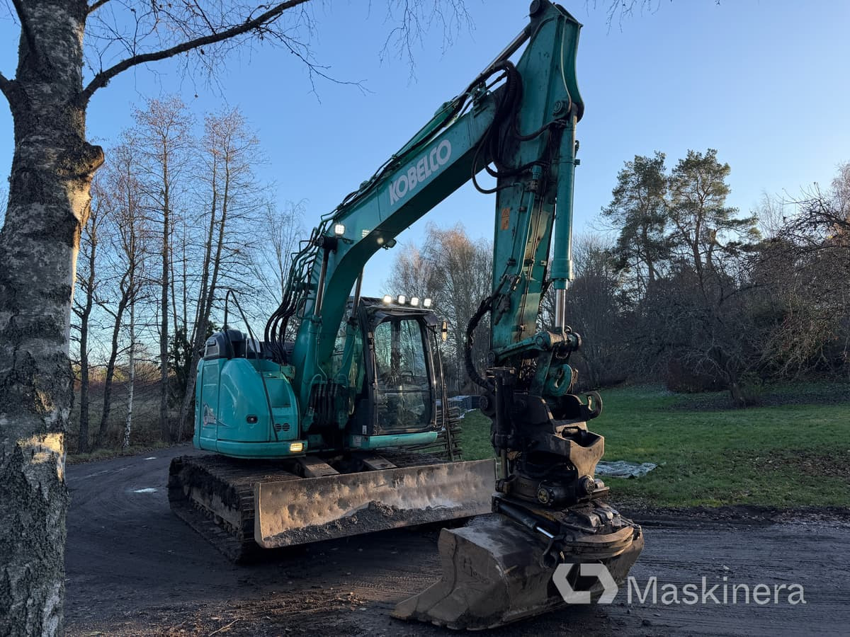 Grävmaskin Kobelco SK140SRLC-5 - Bandgrävare: bild 3 Grävmaskin Kobelco SK140SRLC-5 - Bandgrävare: bild 3