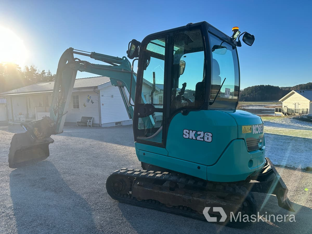 Grävmaskin Kobelco SK26 - Bandgrävare: bild 3 Grävmaskin Kobelco SK26 - Bandgrävare: bild 3