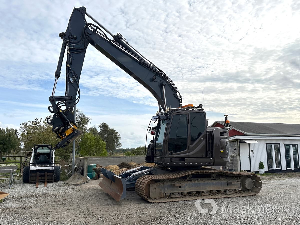 Grävmaskin Kobelco SK270SRNLC-5 - Bandgrävare: bild 1 Grävmaskin Kobelco SK270SRNLC-5 - Bandgrävare: bild 1