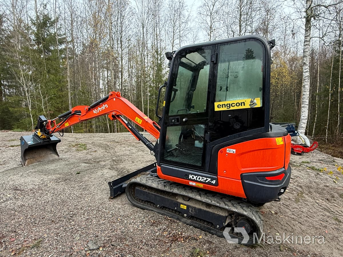 Grävmaskin Kubota KX027-4 med flera redskap - Bandgrävare: bild 3 Grävmaskin Kubota KX027-4 med flera redskap - Bandgrävare: bild 3