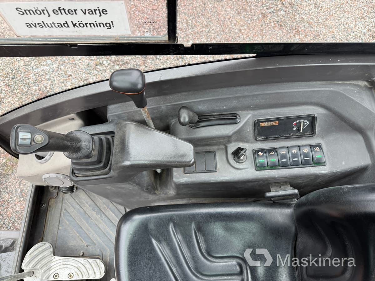 Bandgrävare Grävmaskin Volvo EC18C med redskap: bild 43 Bandgrävare Grävmaskin Volvo EC18C med redskap: bild 43