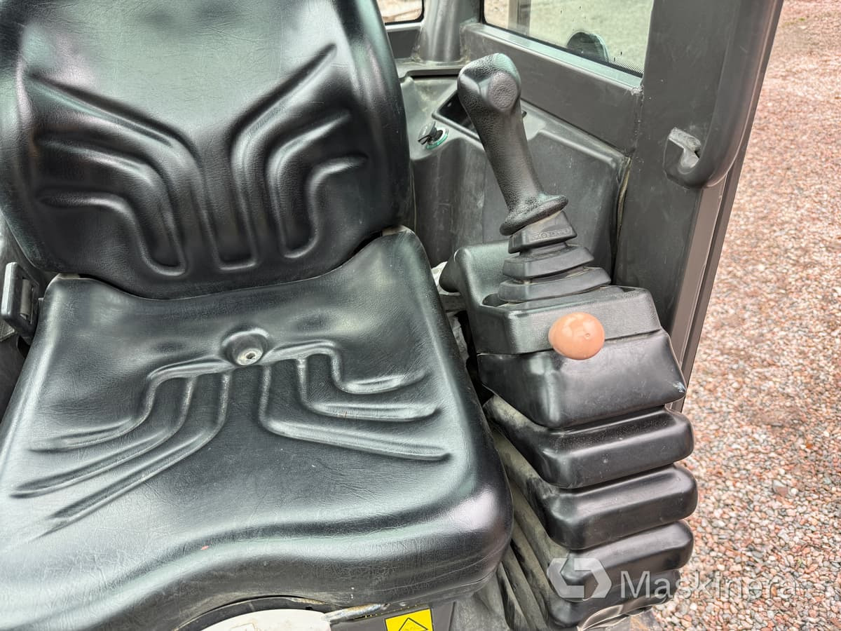 Bandgrävare Grävmaskin Volvo EC18C med redskap: bild 41 Bandgrävare Grävmaskin Volvo EC18C med redskap: bild 41