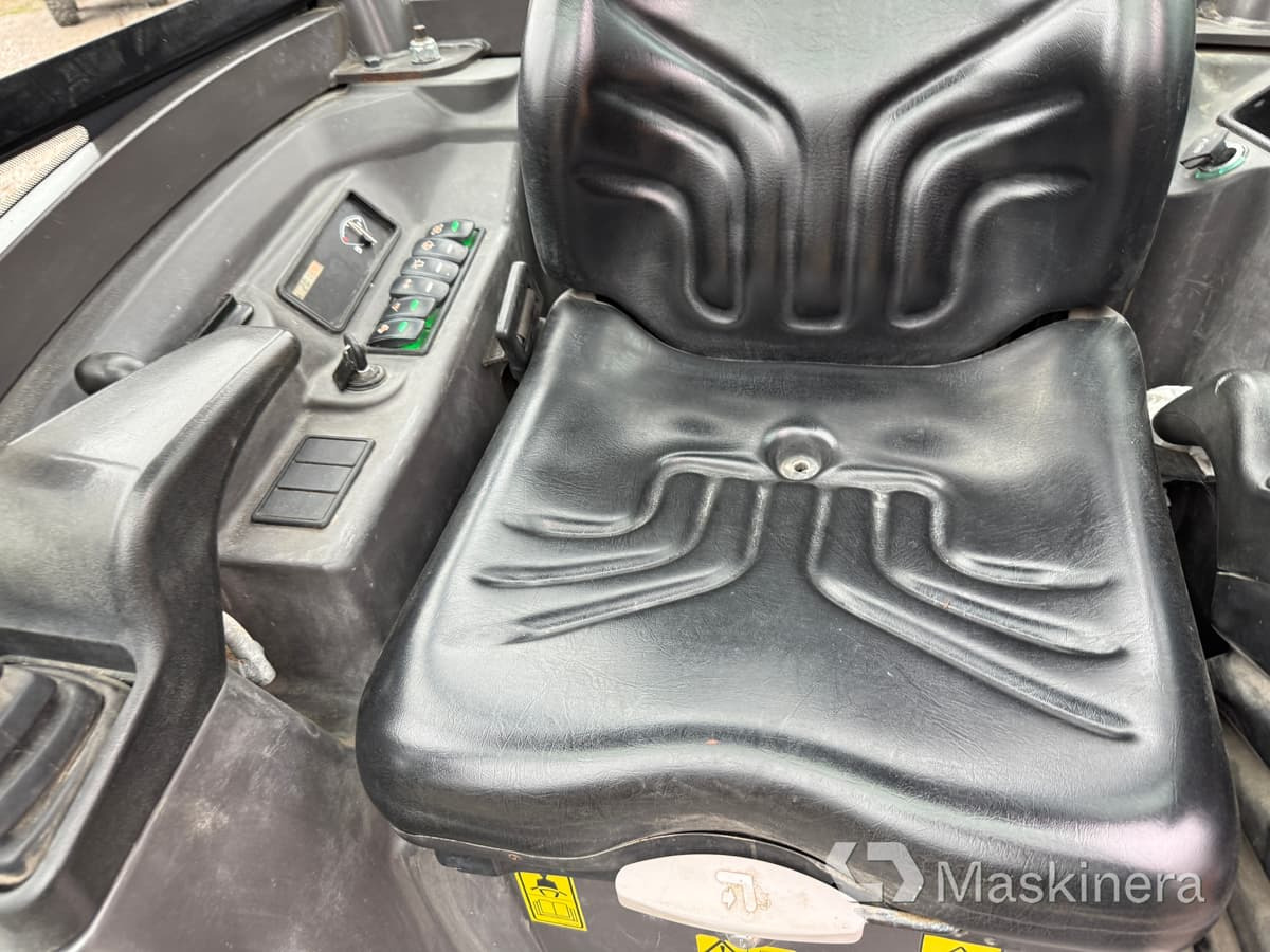 Bandgrävare Grävmaskin Volvo EC18C med redskap: bild 39 Bandgrävare Grävmaskin Volvo EC18C med redskap: bild 39