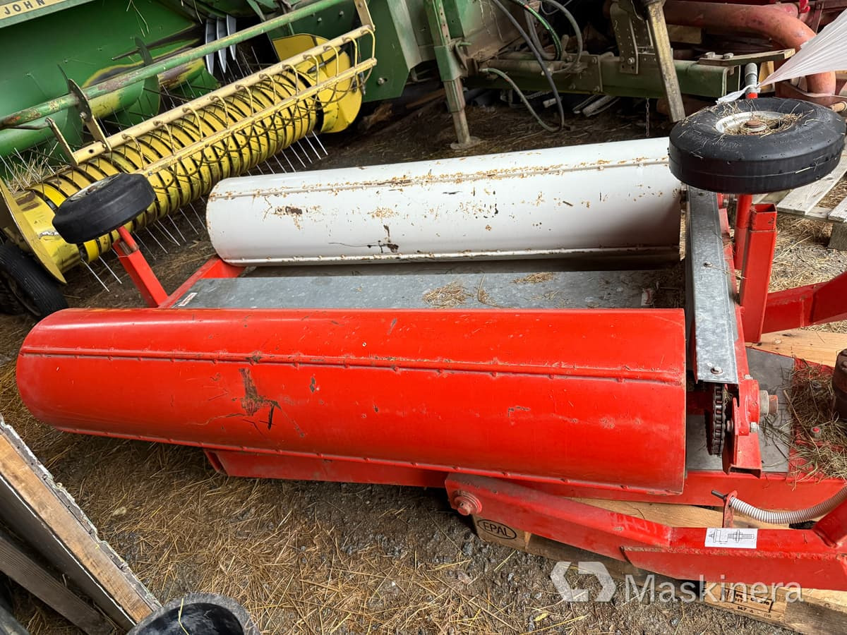 Inplastare Ysta Bale wrap 1600 med sidospakar - Inplastar: bild 3 Inplastare Ysta Bale wrap 1600 med sidospakar - Inplastar: bild 3