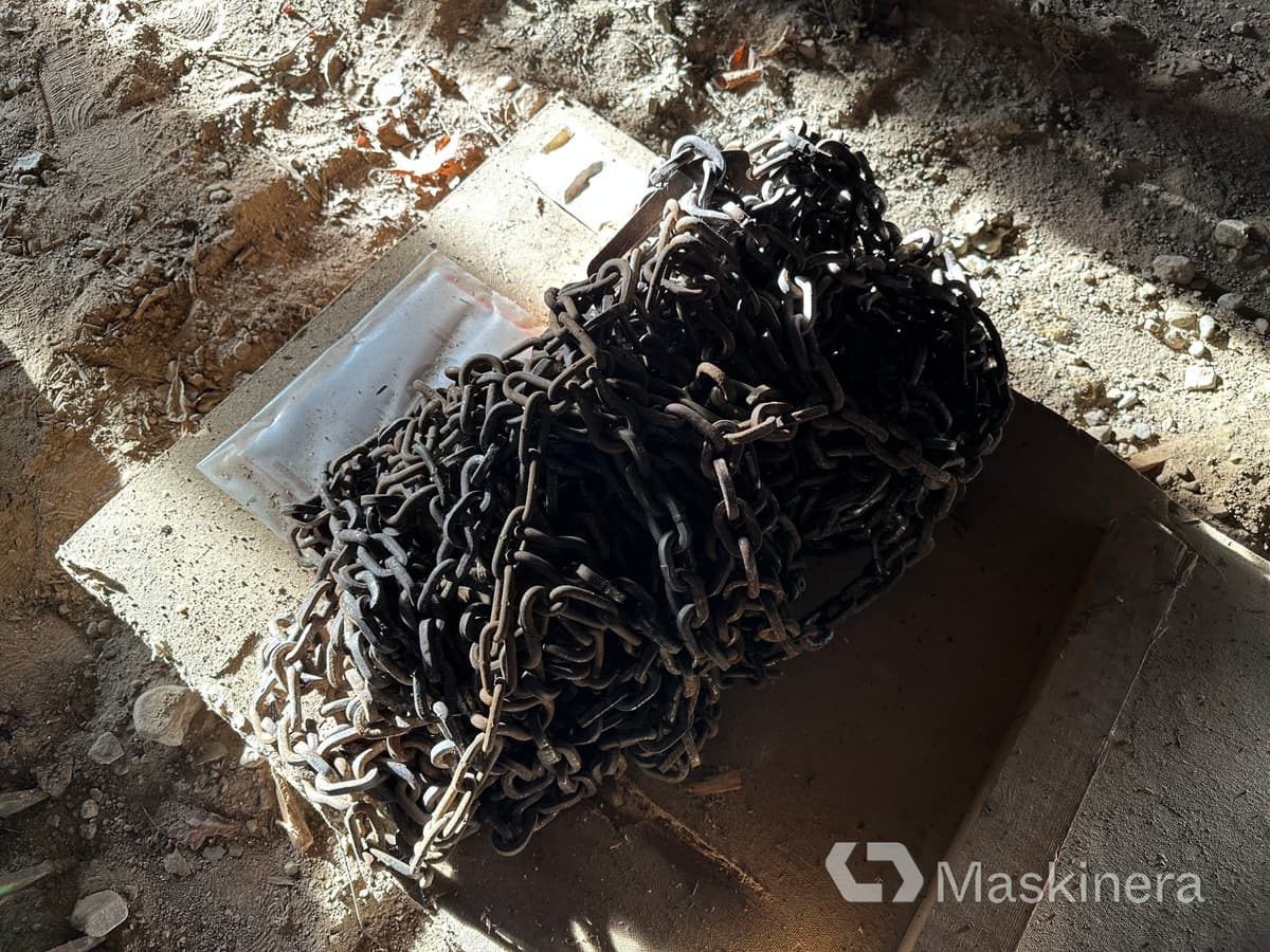 Kedjor till 20.5R25 - Verktyg/ Utrustning: bild 1 Kedjor till 20.5R25 - Verktyg/ Utrustning: bild 1