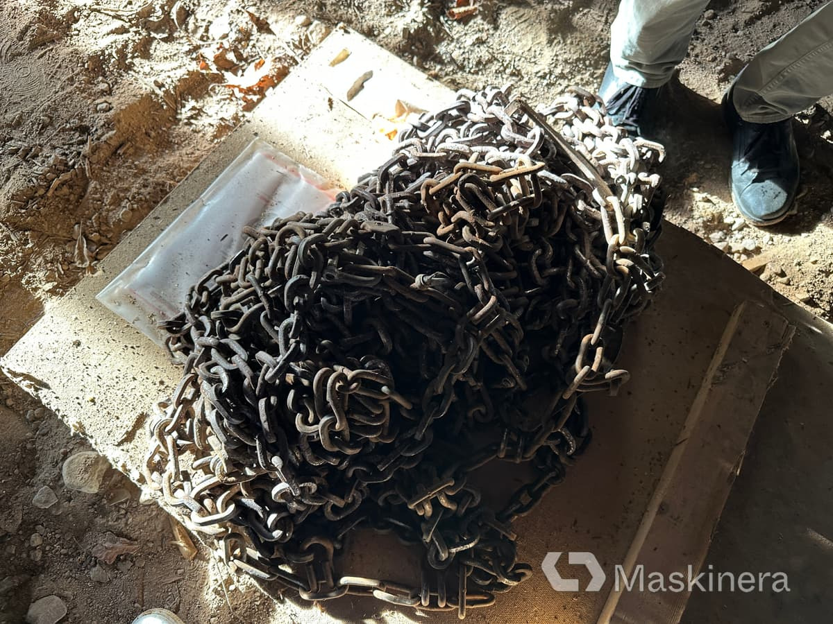 Kedjor till 20.5R25 - Verktyg/ Utrustning: bild 4 Kedjor till 20.5R25 - Verktyg/ Utrustning: bild 4