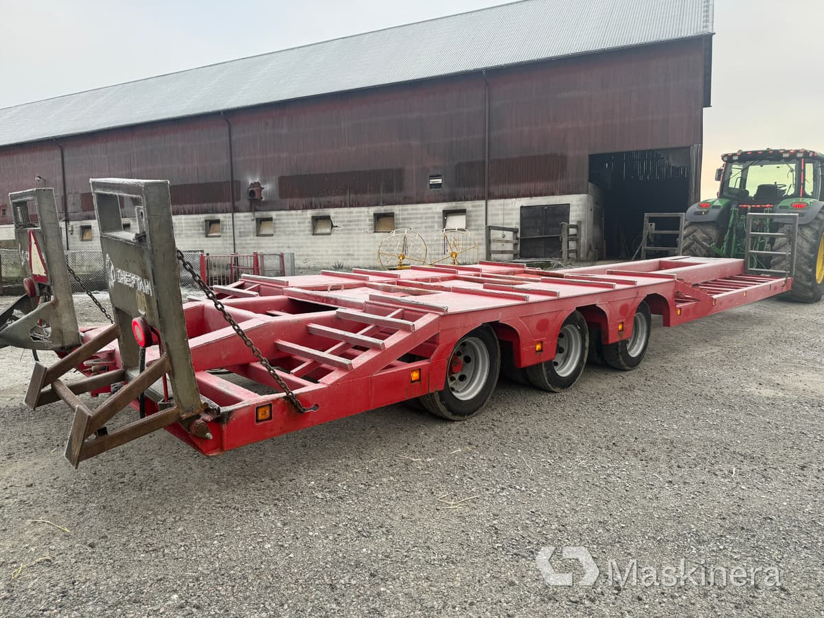 Maskintrailer till traktor Chieftain - Lantbruksmaskiner: bild 4 Maskintrailer till traktor Chieftain - Lantbruksmaskiner: bild 4