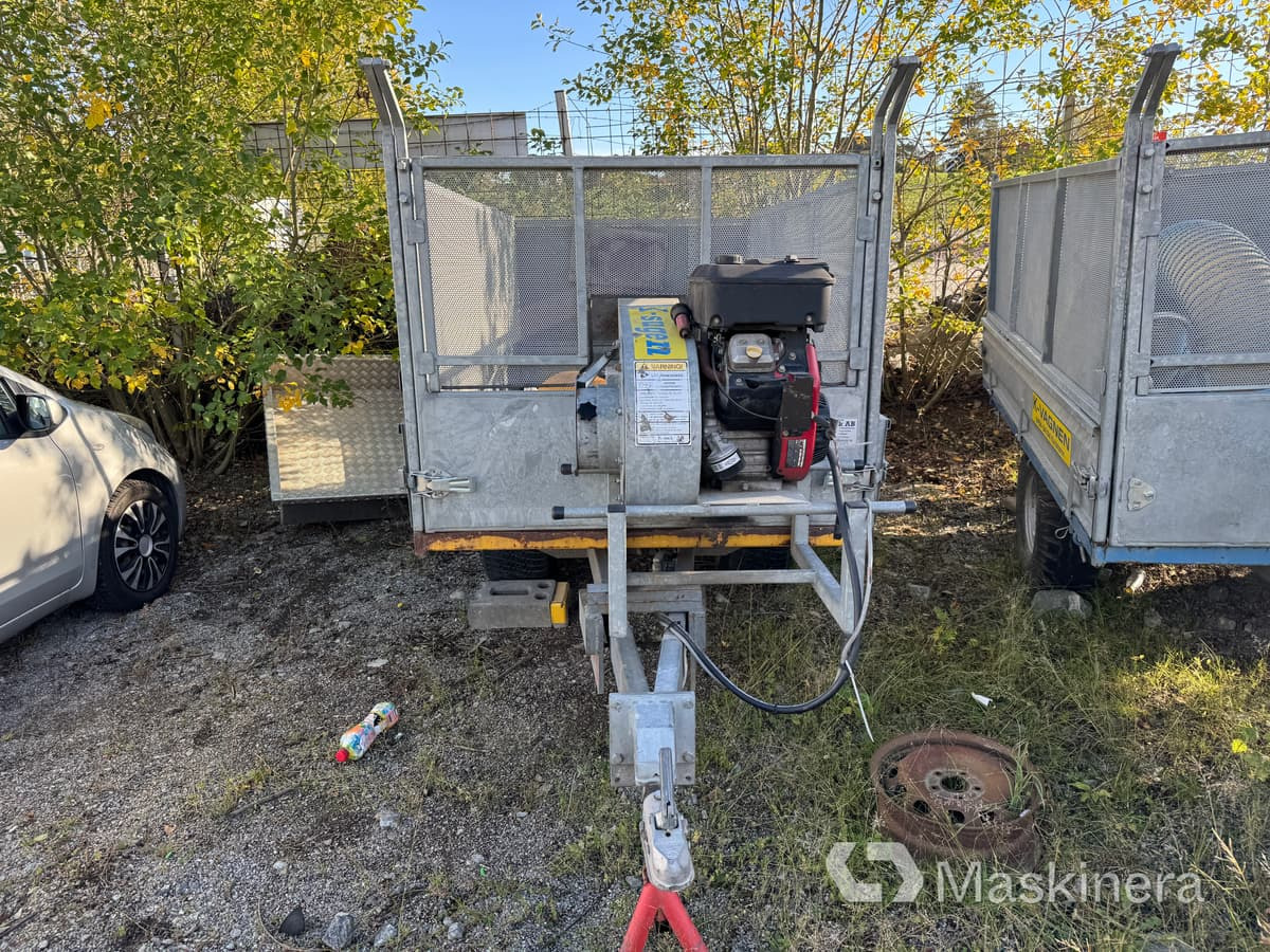 Lövvagn K-Vagnen med bensinmotor - Trädgårdsmaskin, Släp: bild 2 Lövvagn K-Vagnen med bensinmotor - Trädgårdsmaskin, Släp: bild 2
