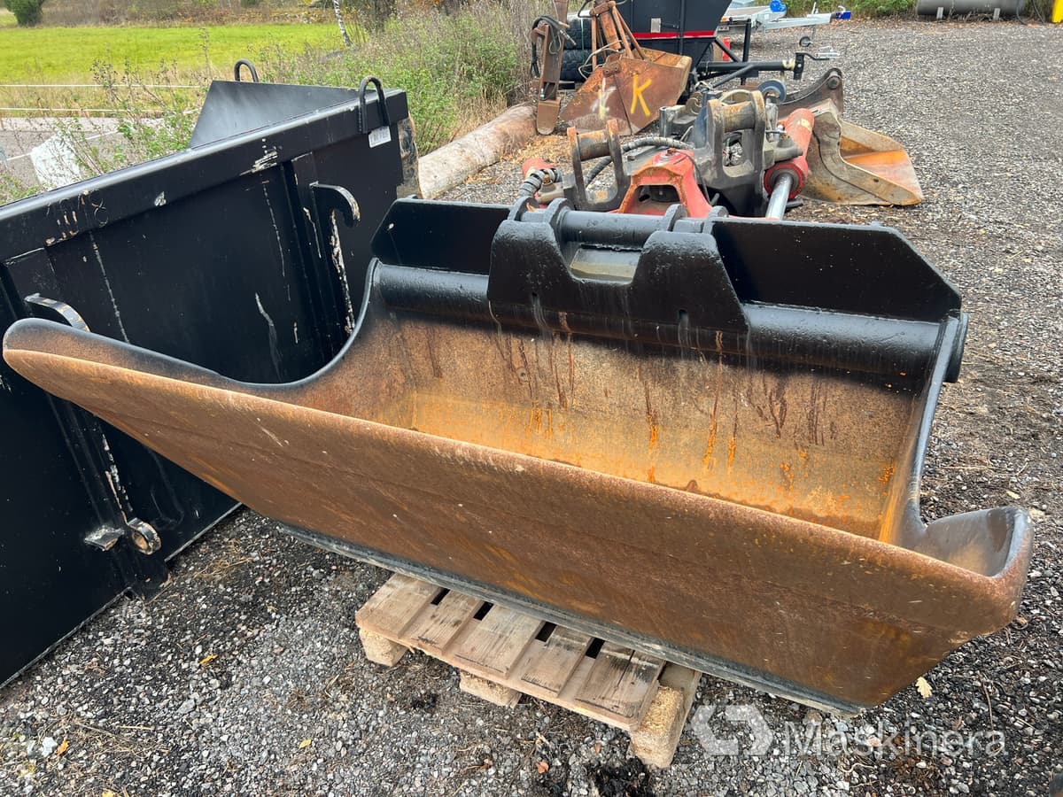 Planerskopa ABT med Rototilt RT80 - Grävmaskinsskopa: bild 3 Planerskopa ABT med Rototilt RT80 - Grävmaskinsskopa: bild 3