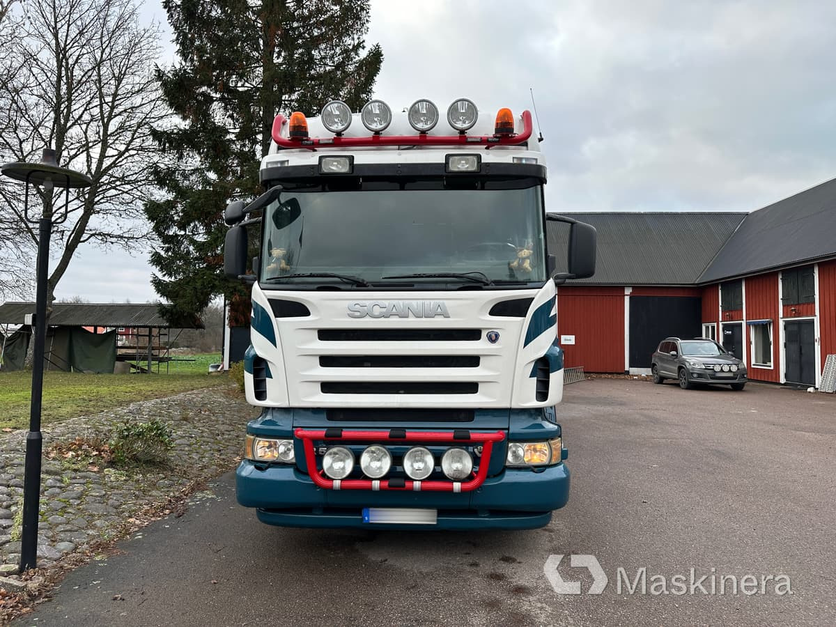 SCANIA R500LB6X4HHA Lastväxlare Scania R500 med FTG V10CX kran - Lastväxlare lastbil: bild 2 SCANIA R500LB6X4HHA Lastväxlare Scania R500 med FTG V10CX kran - Lastväxlare lastbil: bild 2