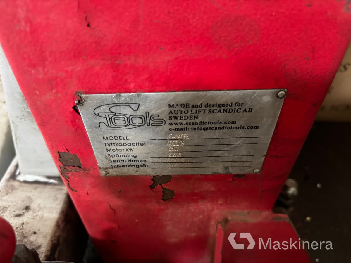 STools Tvåpelarlyft ScandicTools LF-140FE - Garage & Verkstadsutrustning: bild 3 STools Tvåpelarlyft ScandicTools LF-140FE - Garage & Verkstadsutrustning: bild 3